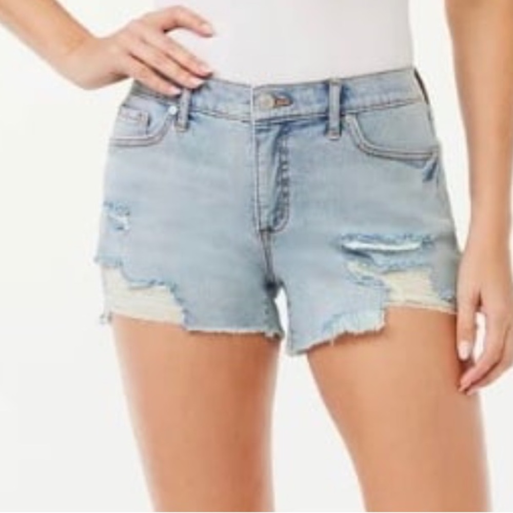 Sofia Vergara Women’s shortie shorts distressed denim raw hem jean shorts 18